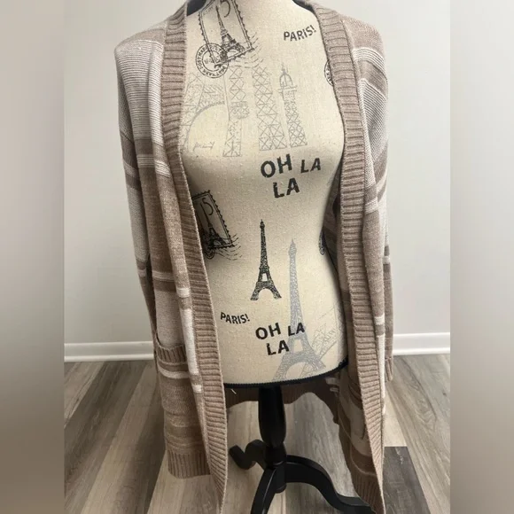 Y2k Long Striped Cardigan with Pockets! - Picture 7 of 15